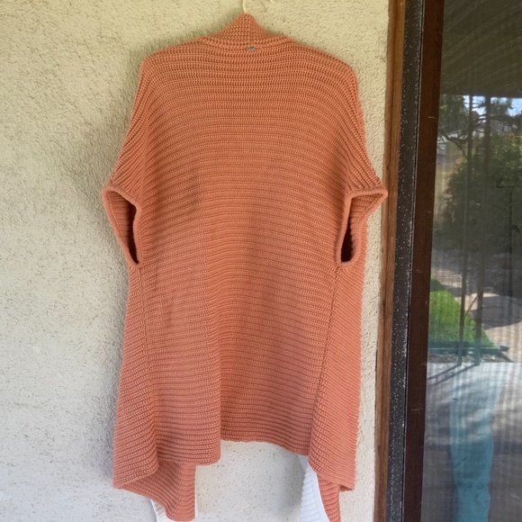 ST.JOHN KNIT LONG CARDIGAN - Picture 2 of 4